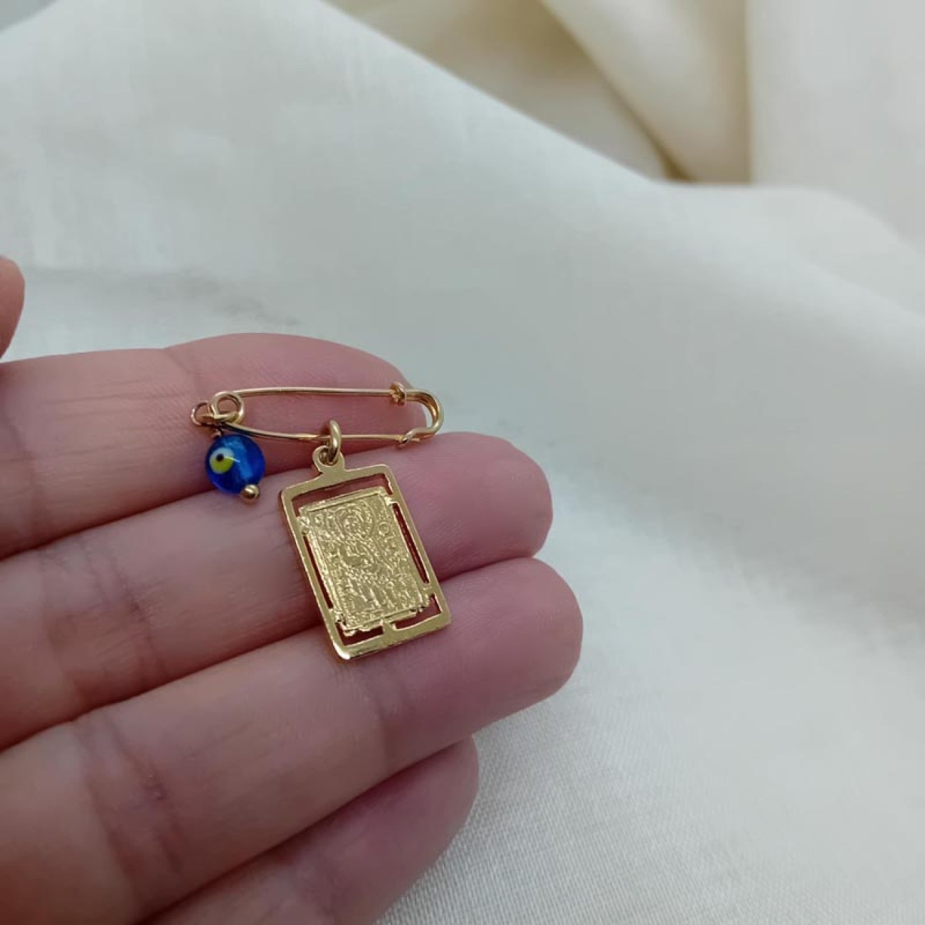 e6fbba9b-e764-4019-8a0e-419a8d512109 1